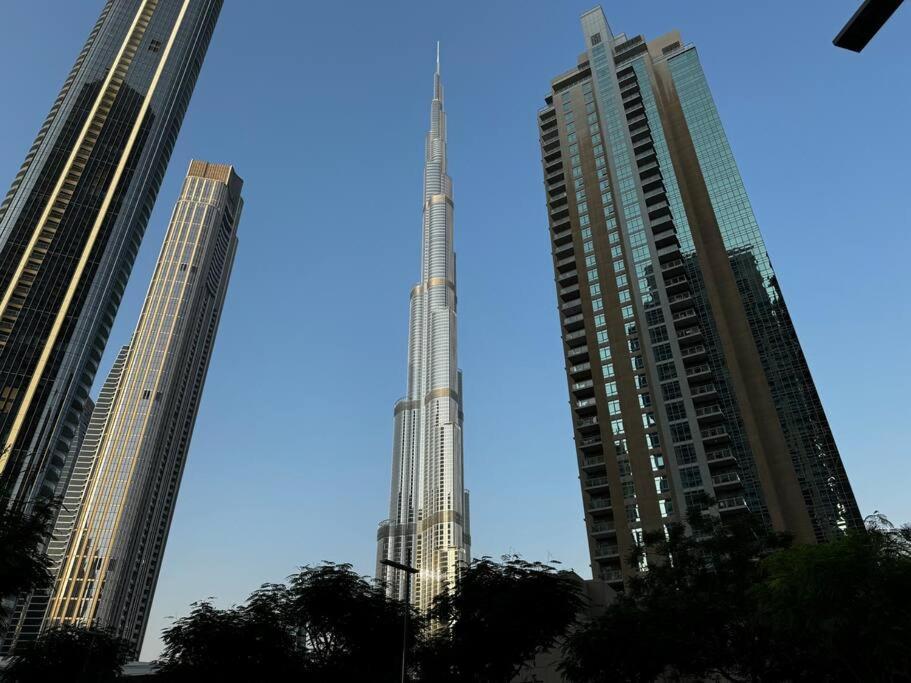 Apartamento 1Br Burj Khalifa View Designed Happiness Energies Dubái Exterior foto